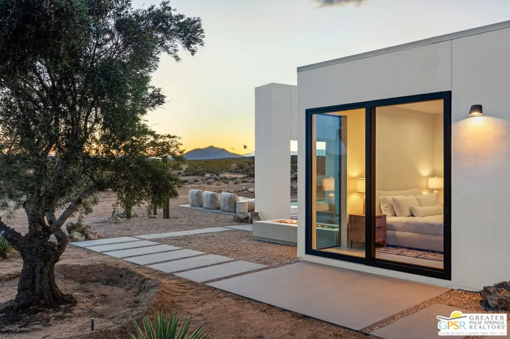 3236 Sunever Road Joshua Tree, CA 92252