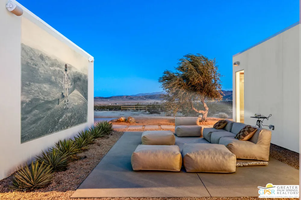 3236 Sunever Road Joshua Tree, CA 92252