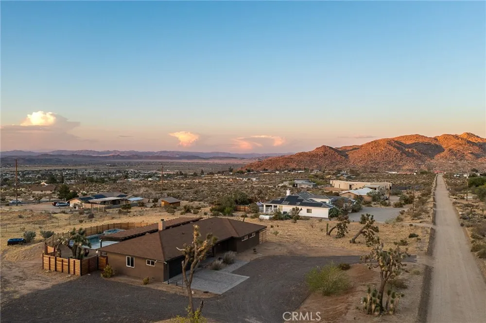 61394 Latham Trail Joshua Tree, CA 92252