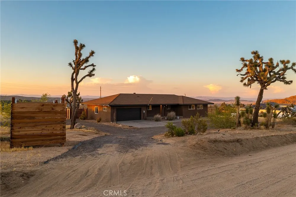 61394 Latham Trail Joshua Tree, CA 92252