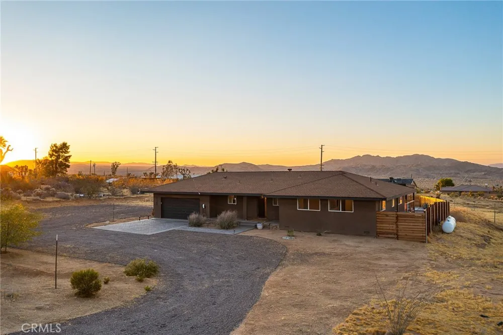 61394 Latham Trail Joshua Tree, CA 92252