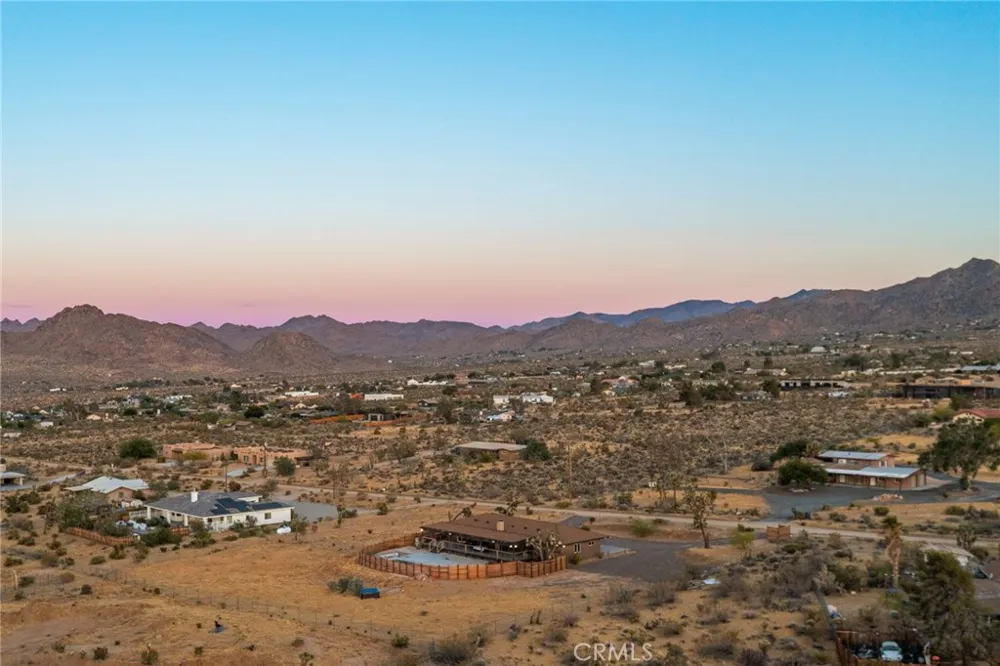 61394 Latham Trail Joshua Tree, CA 92252