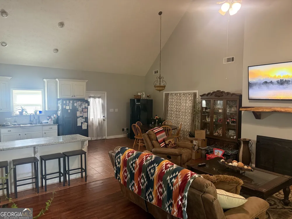 408 Bowen RD Milner, GA 30257