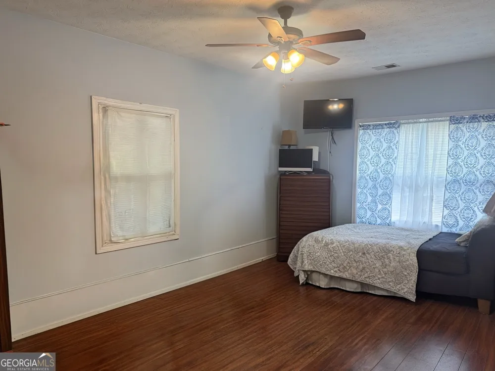 408 Bowen RD Milner, GA 30257