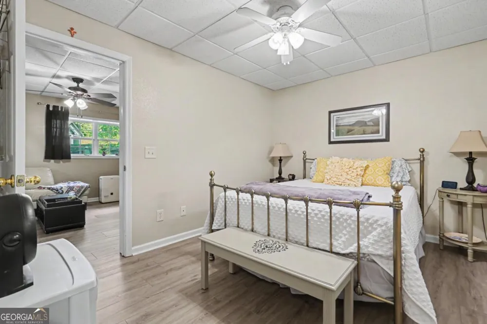 2255 Thunder Oak RD Young Harris, GA 30582
