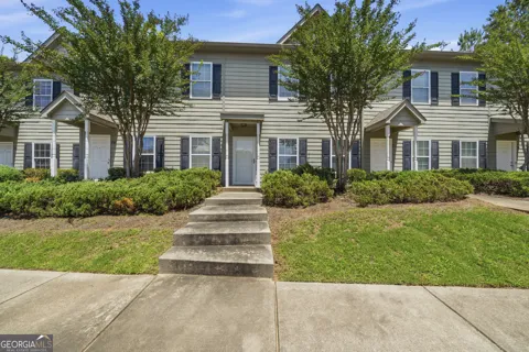 106 Lena LN