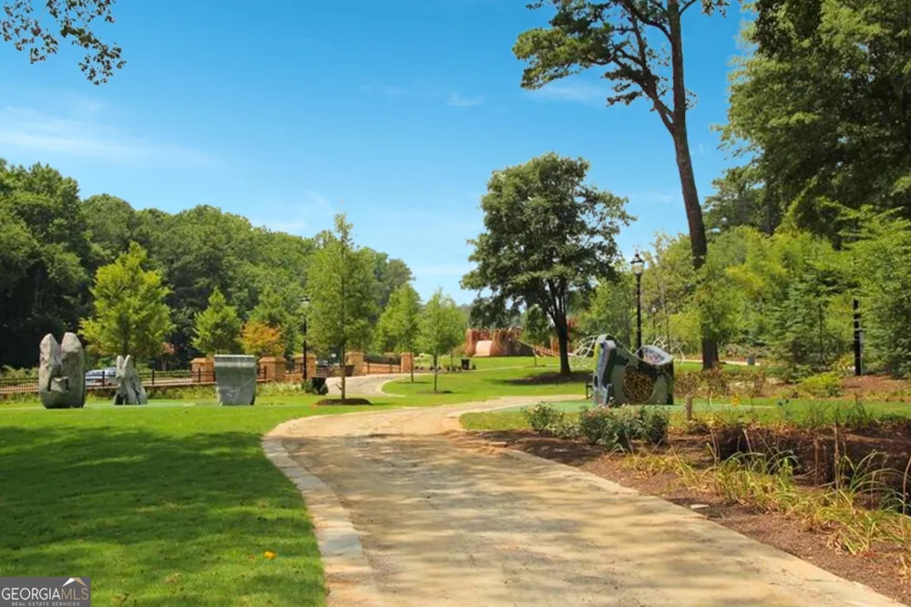 135 Cliftwood RD NE Sandy Springs, GA 30328