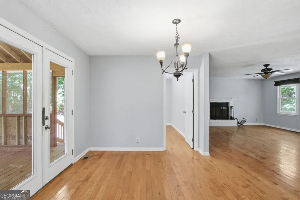 104 West LN SE Calhoun, GA 30701
