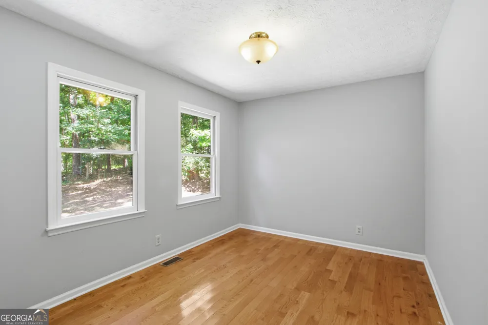 104 West LN SE Calhoun, GA 30701