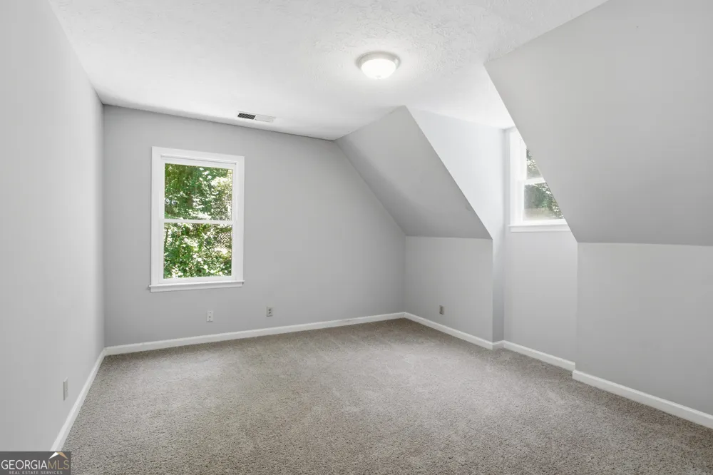 104 West LN SE Calhoun, GA 30701