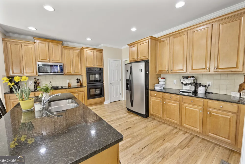 5213 Millwood DR Canton, GA 30114
