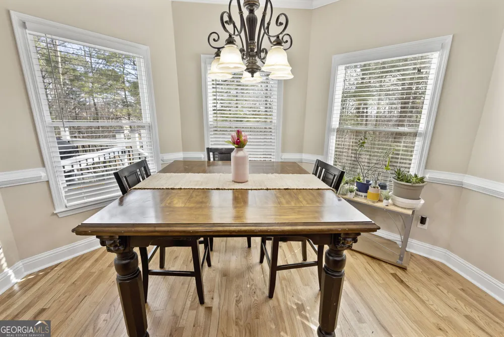 5213 Millwood DR Canton, GA 30114