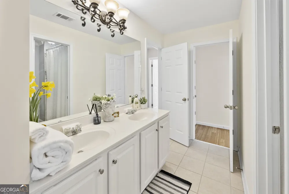 5213 Millwood DR Canton, GA 30114