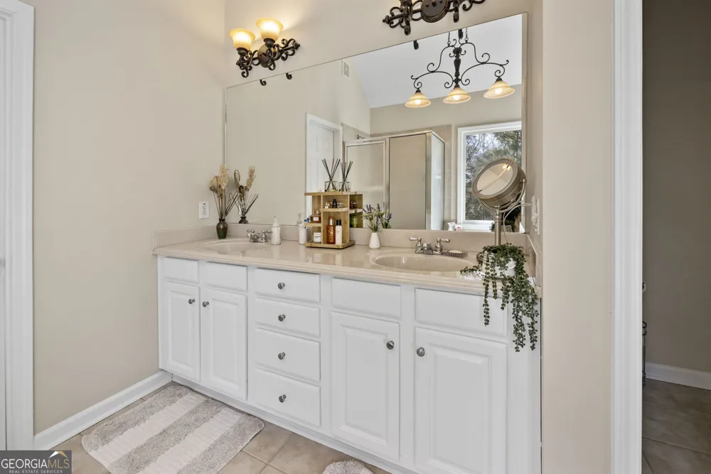 5213 Millwood DR Canton, GA 30114