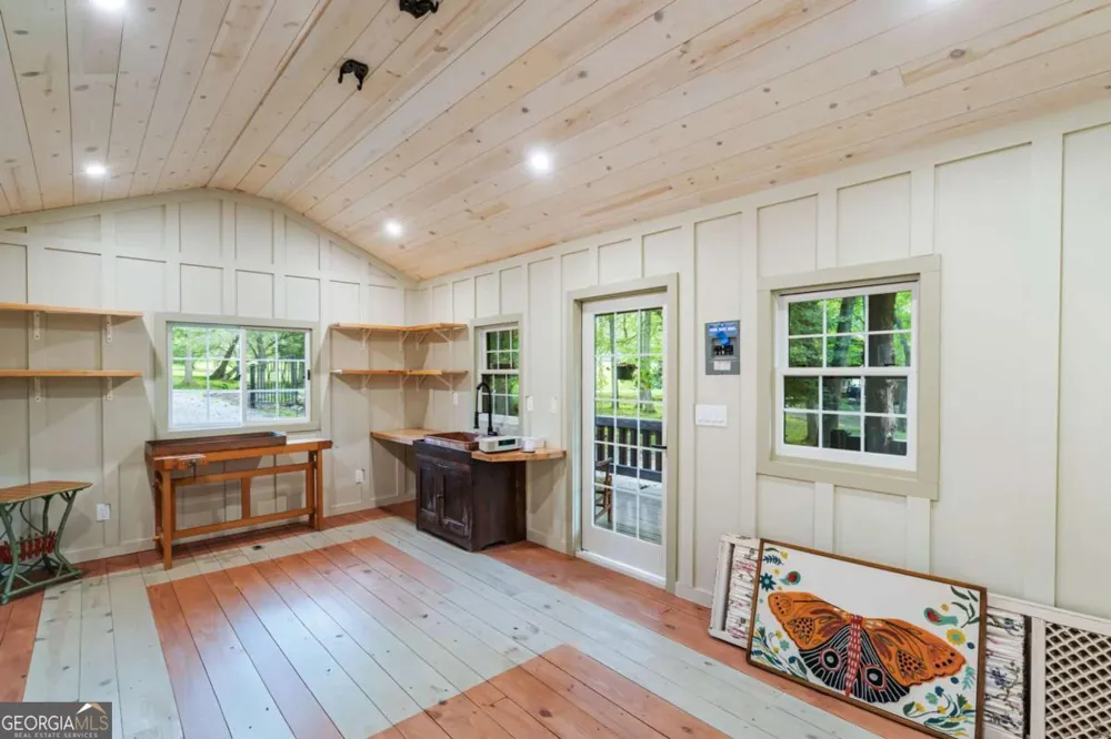 3383 Indian Springs DR Hiawassee, GA 30546