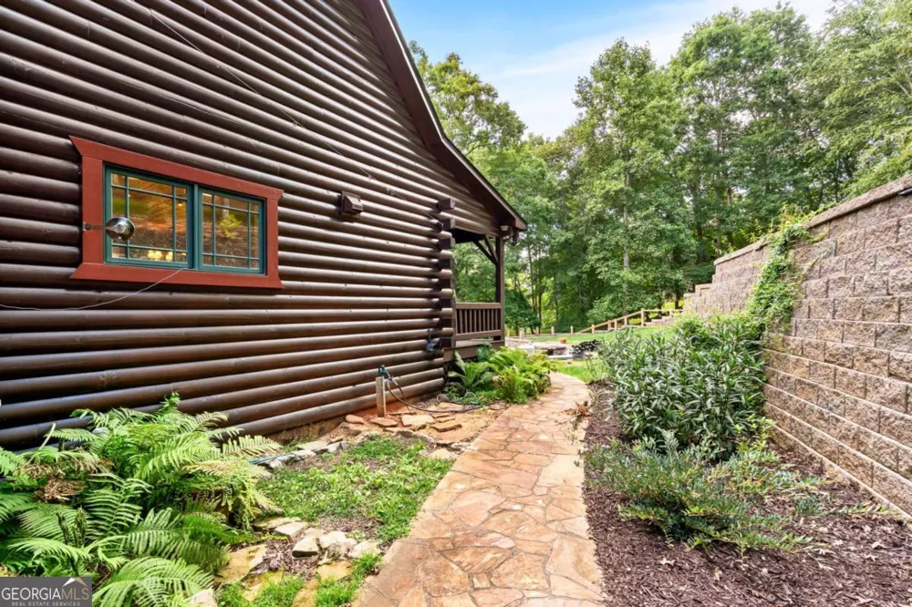 3383 Indian Springs DR Hiawassee, GA 30546