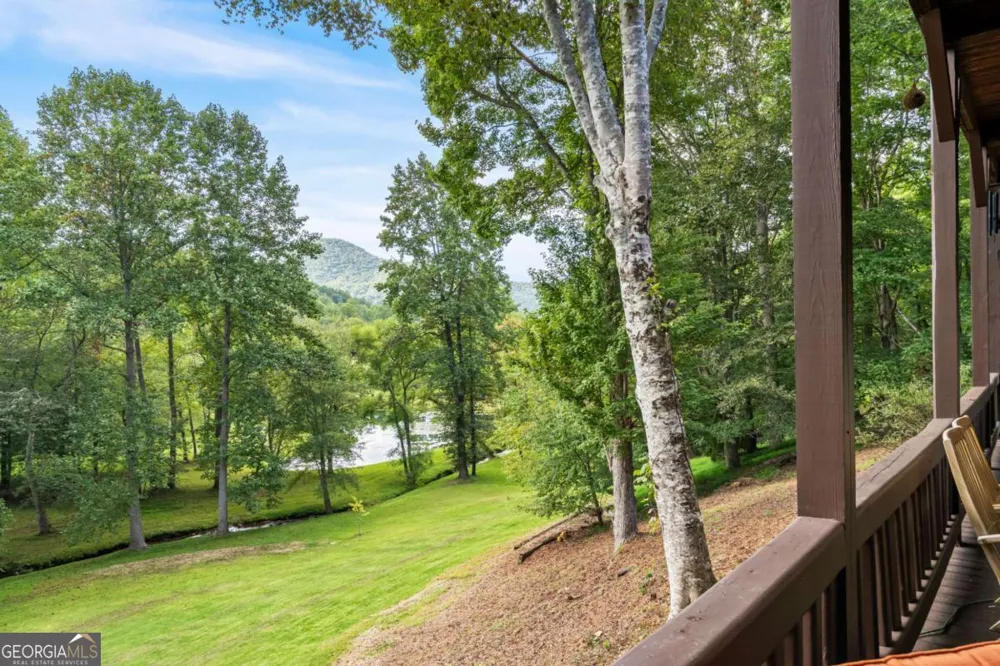 3383 Indian Springs DR Hiawassee, GA 30546