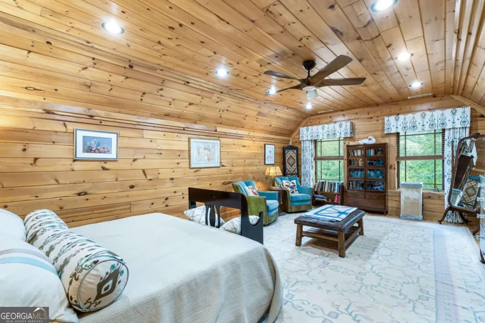 3383 Indian Springs DR Hiawassee, GA 30546