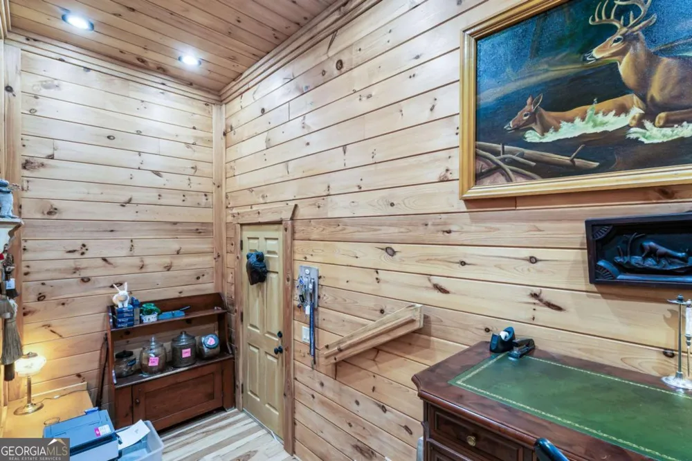 3383 Indian Springs DR Hiawassee, GA 30546