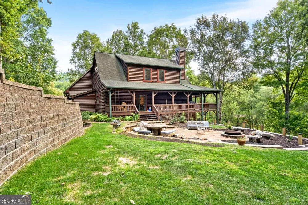 3383 Indian Springs DR Hiawassee, GA 30546