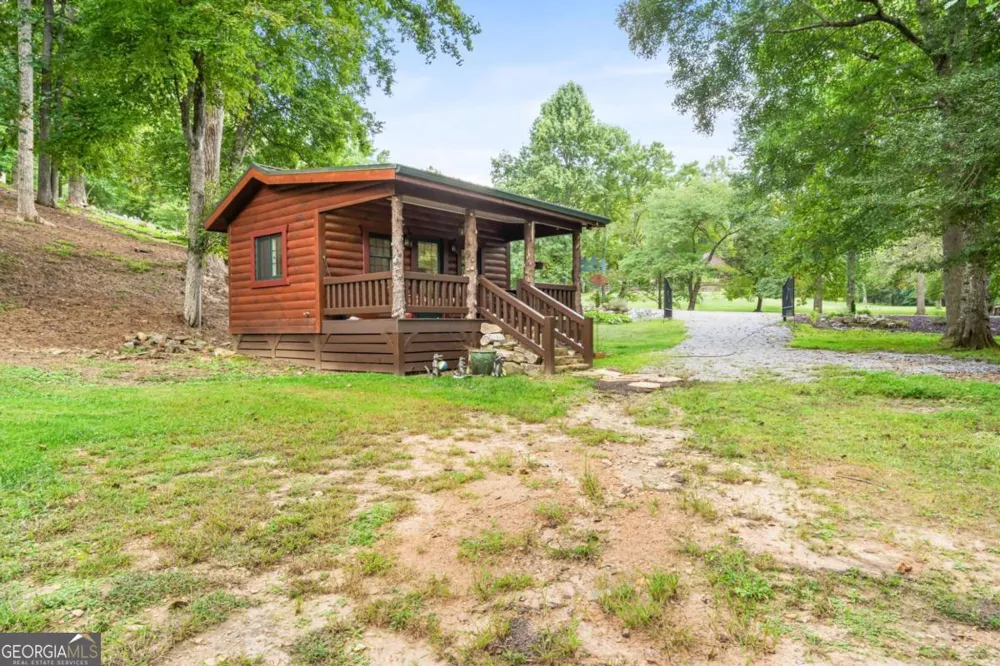 3383 Indian Springs DR Hiawassee, GA 30546