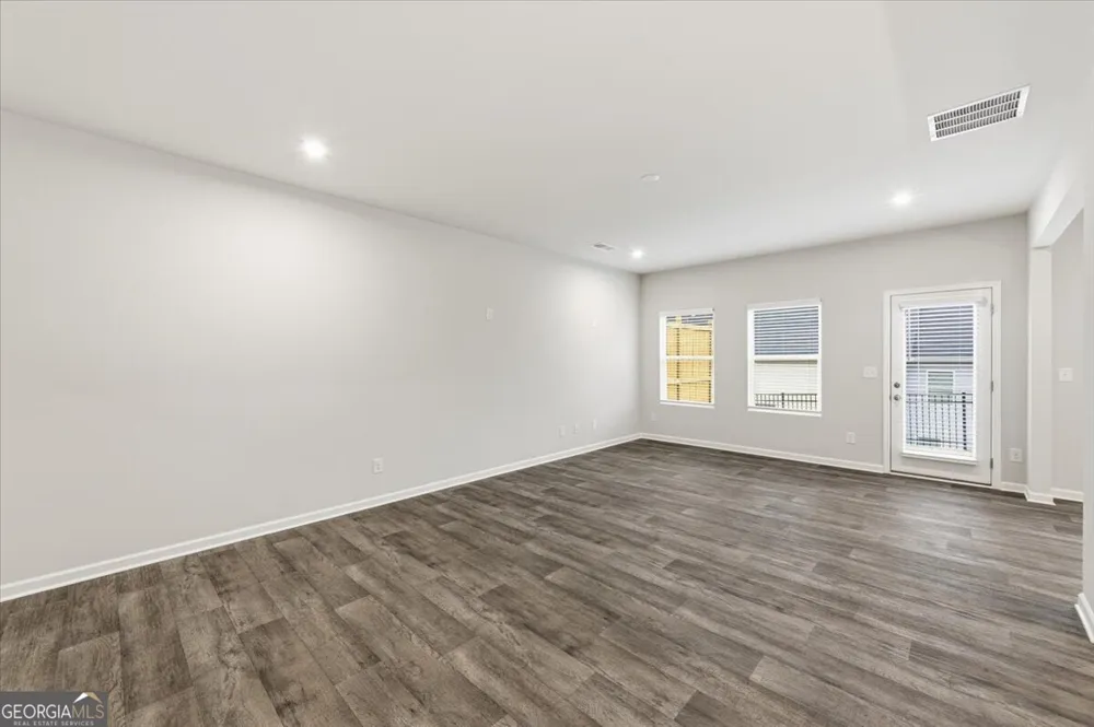 1190 Park Center CIR Austell, GA 30168