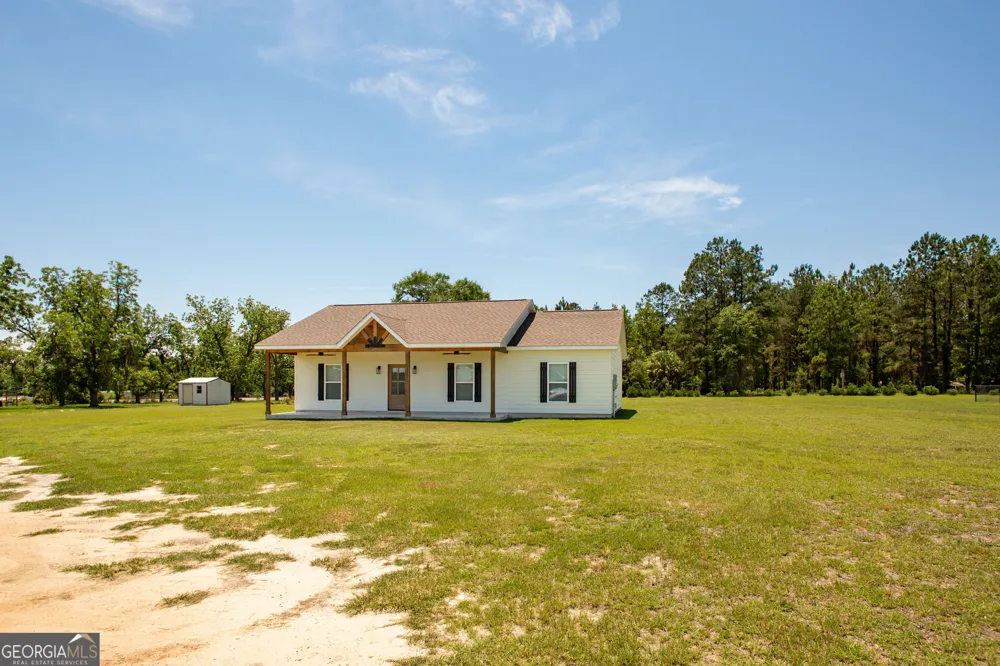 3620 Tanner LN Waycross, GA 31503