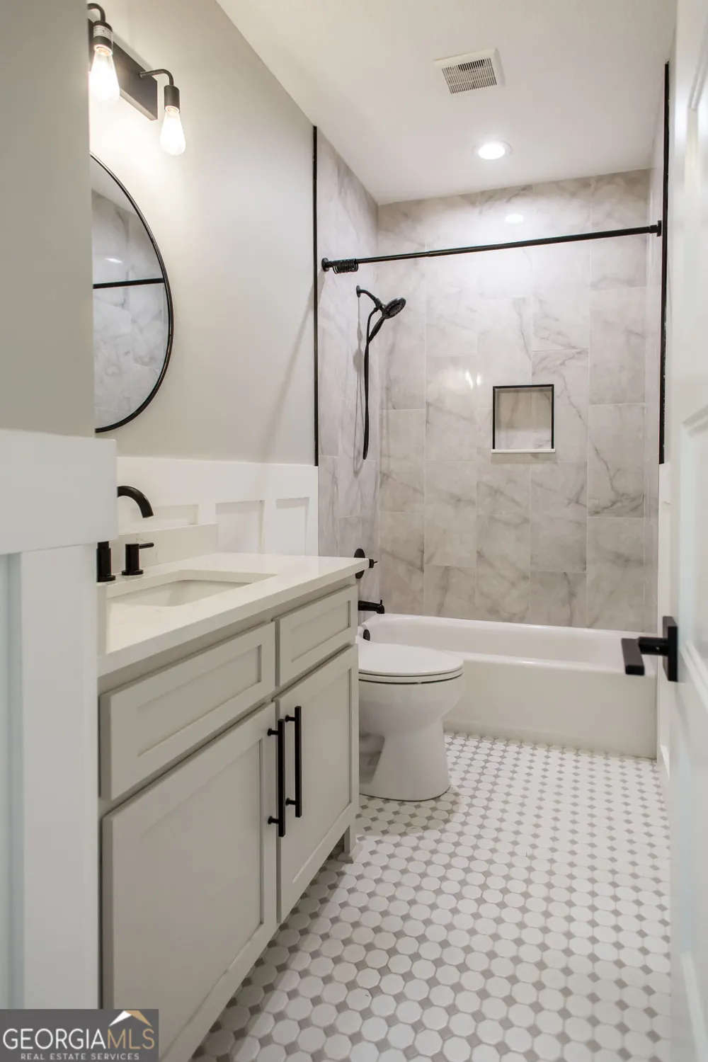 3620 Tanner LN Waycross, GA 31503