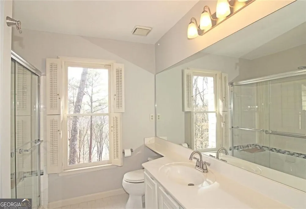 128 River Ridge LN Roswell, GA 30075