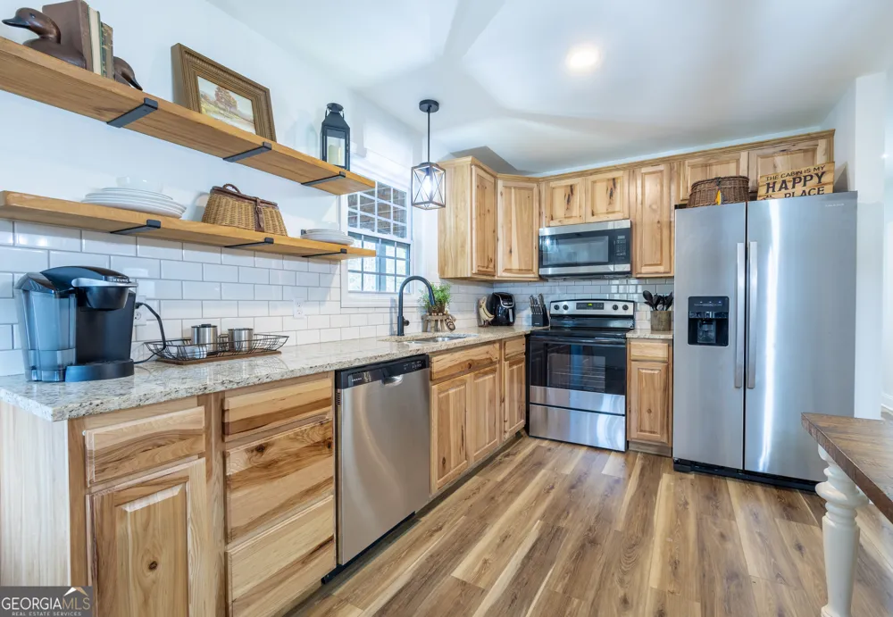 2729 County Road 203 Heflin, AL 36264