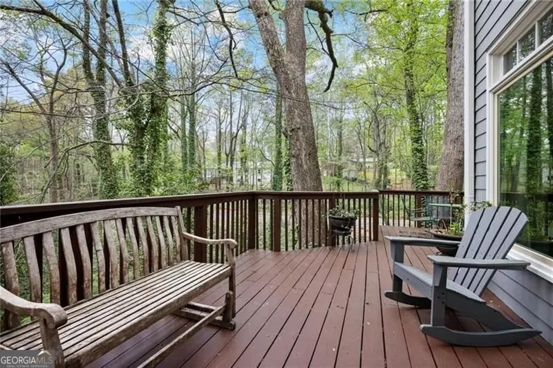175 Riverview TRL Roswell, GA 30075