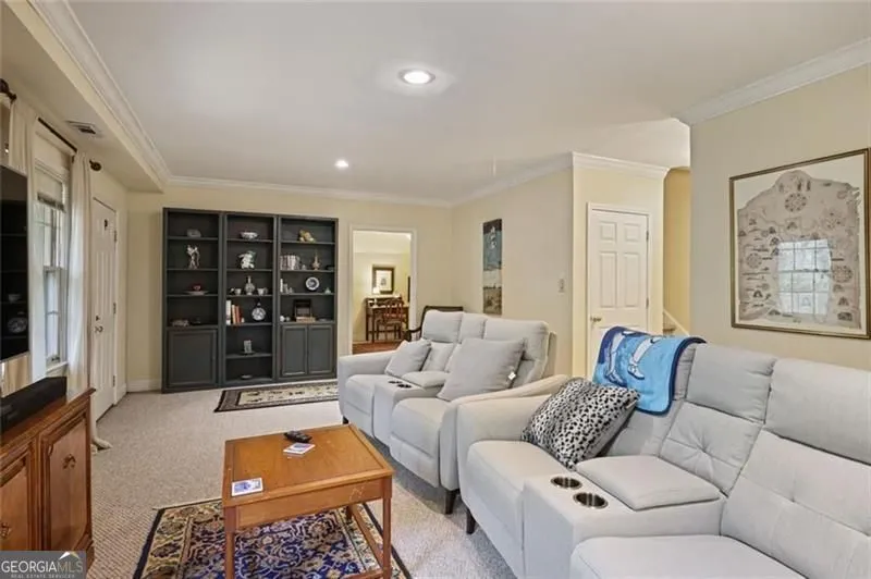 175 Riverview TRL Roswell, GA 30075