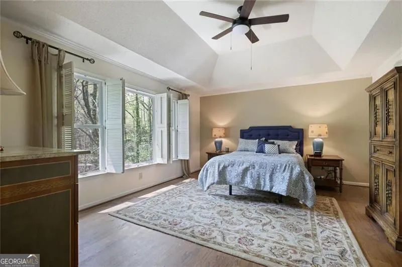 175 Riverview TRL Roswell, GA 30075