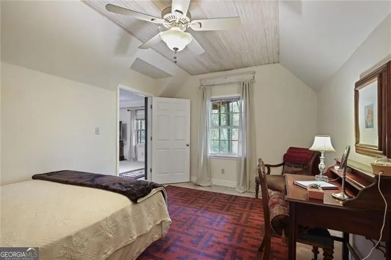 175 Riverview TRL Roswell, GA 30075