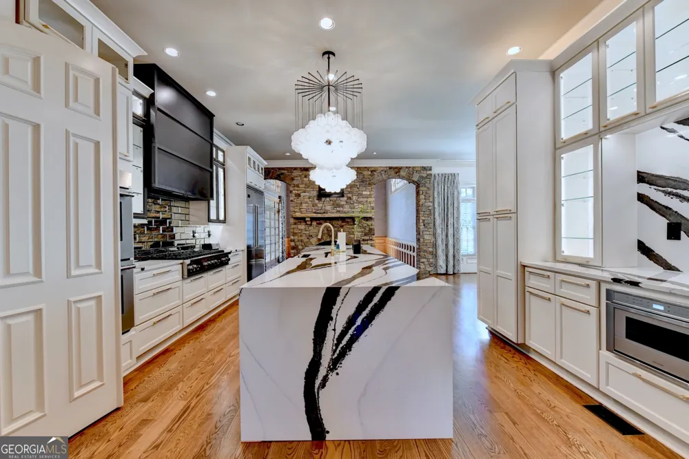 1390 Hillside DR Grayson, GA 30017