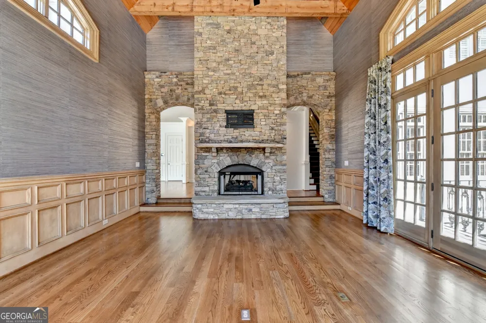 1390 Hillside DR Grayson, GA 30017