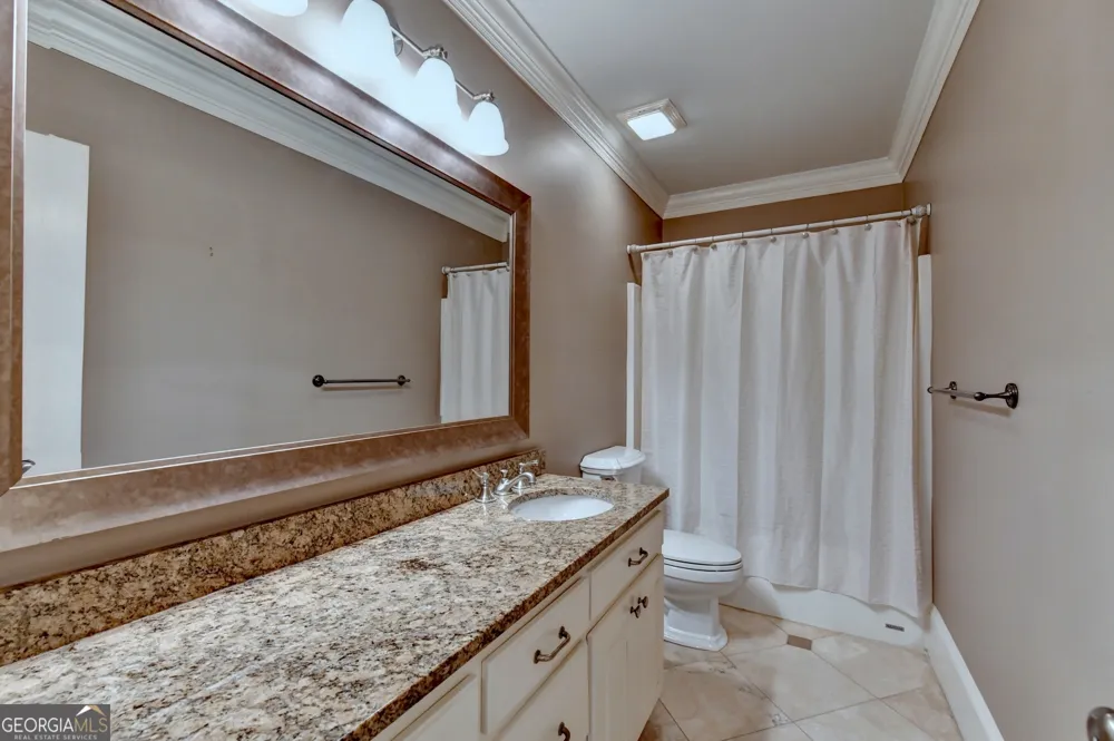 1390 Hillside DR Grayson, GA 30017