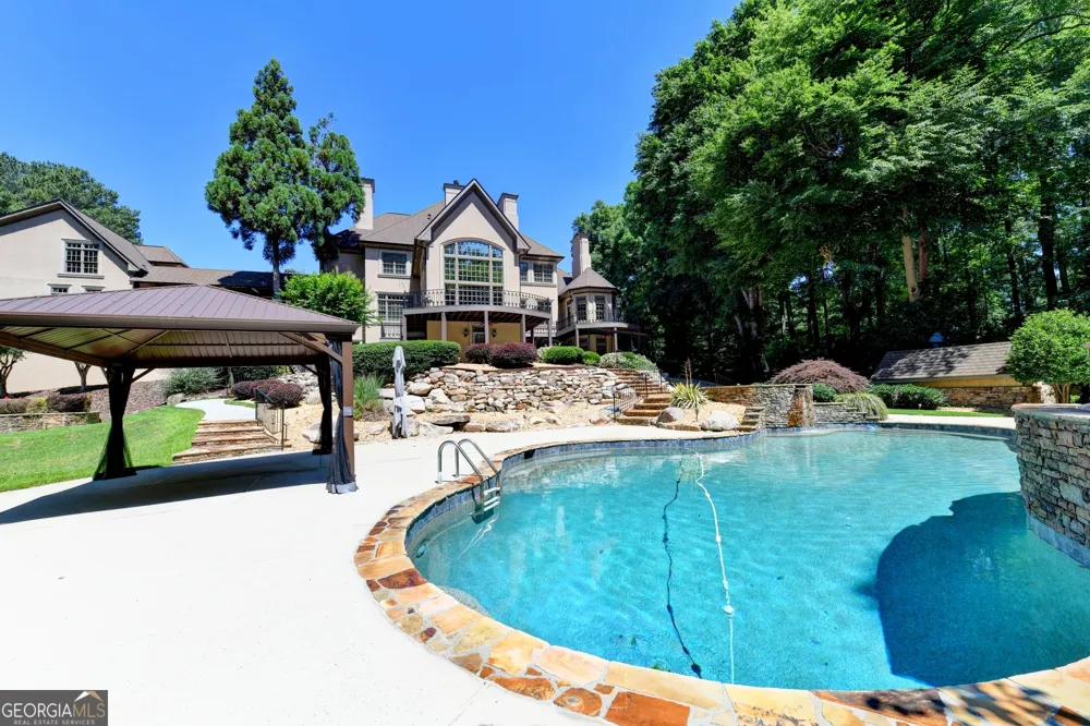 1390 Hillside DR Grayson, GA 30017