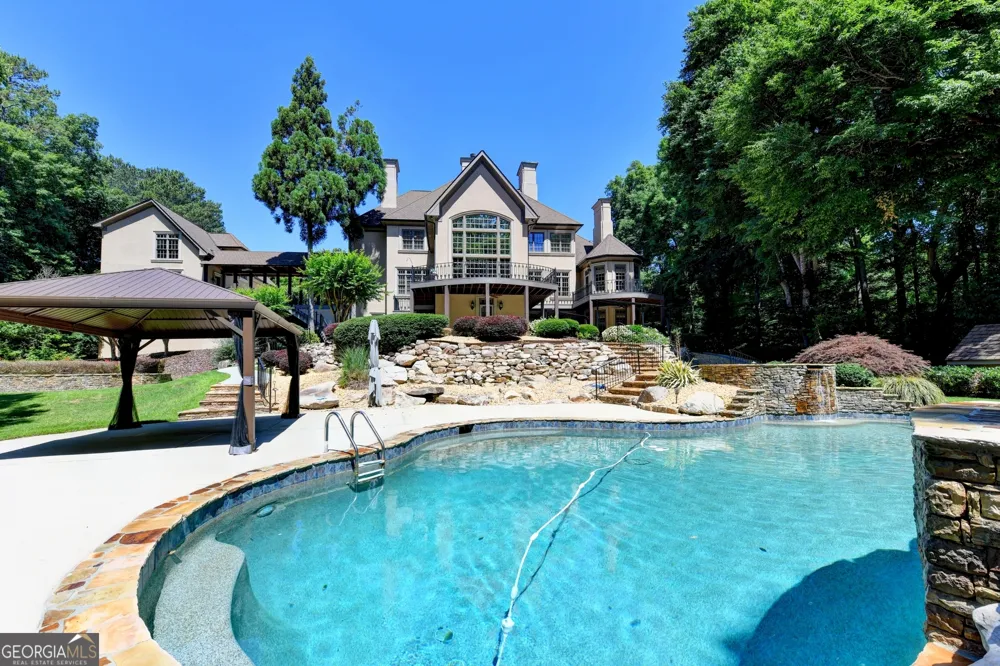 1390 Hillside DR Grayson, GA 30017
