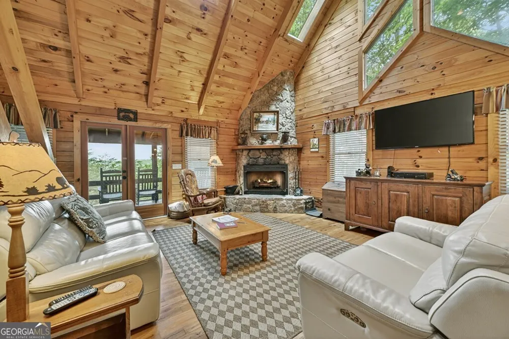 309 Katydid RD Mineral Bluff, GA 30559