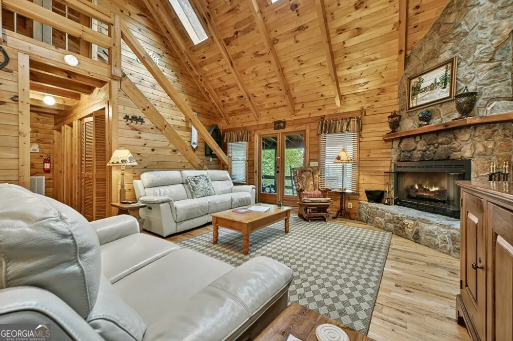 309 Katydid RD Mineral Bluff, GA 30559