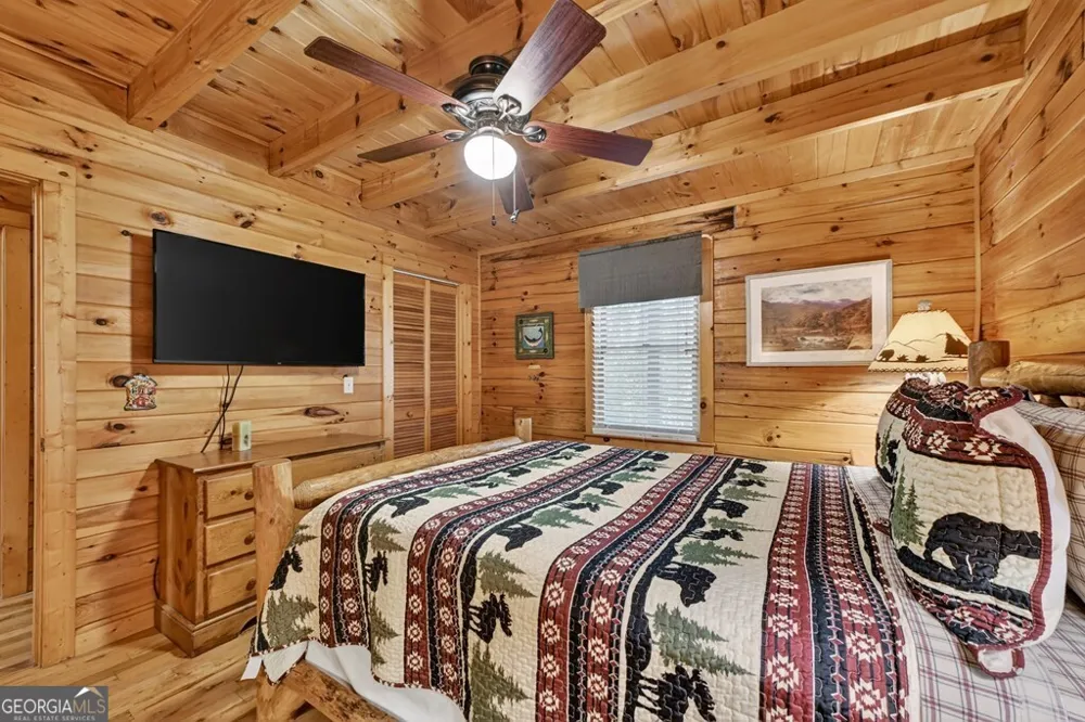 309 Katydid RD Mineral Bluff, GA 30559