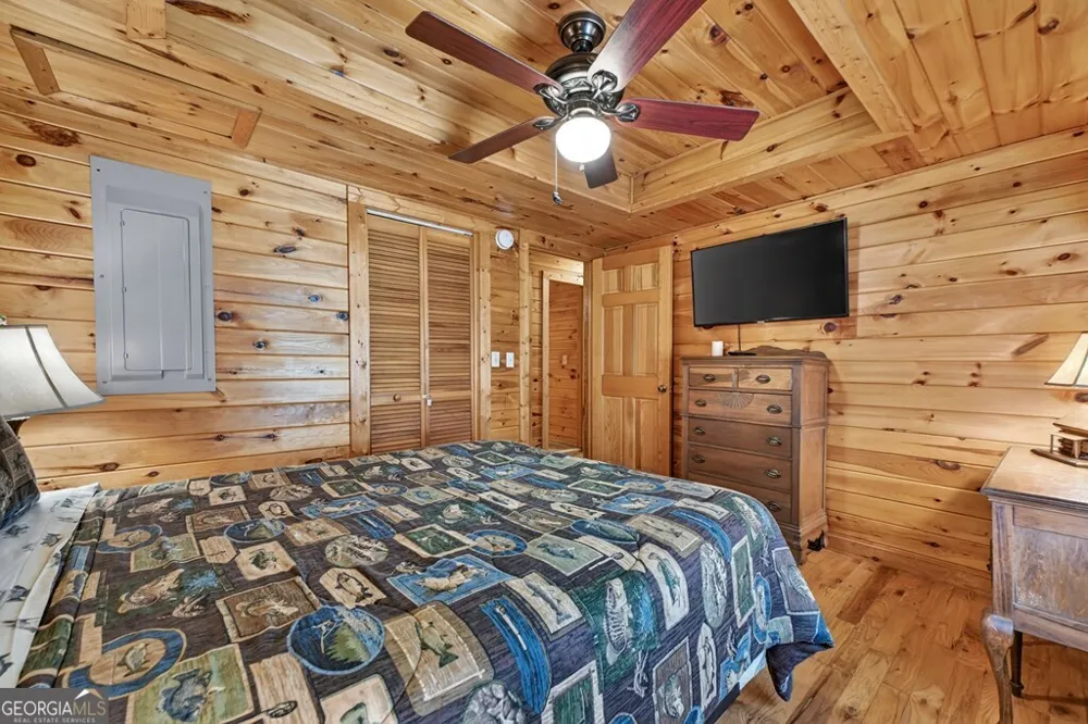 309 Katydid RD Mineral Bluff, GA 30559