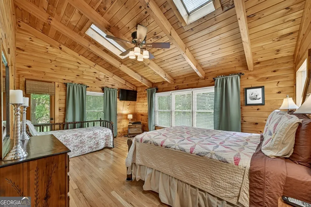 309 Katydid RD Mineral Bluff, GA 30559