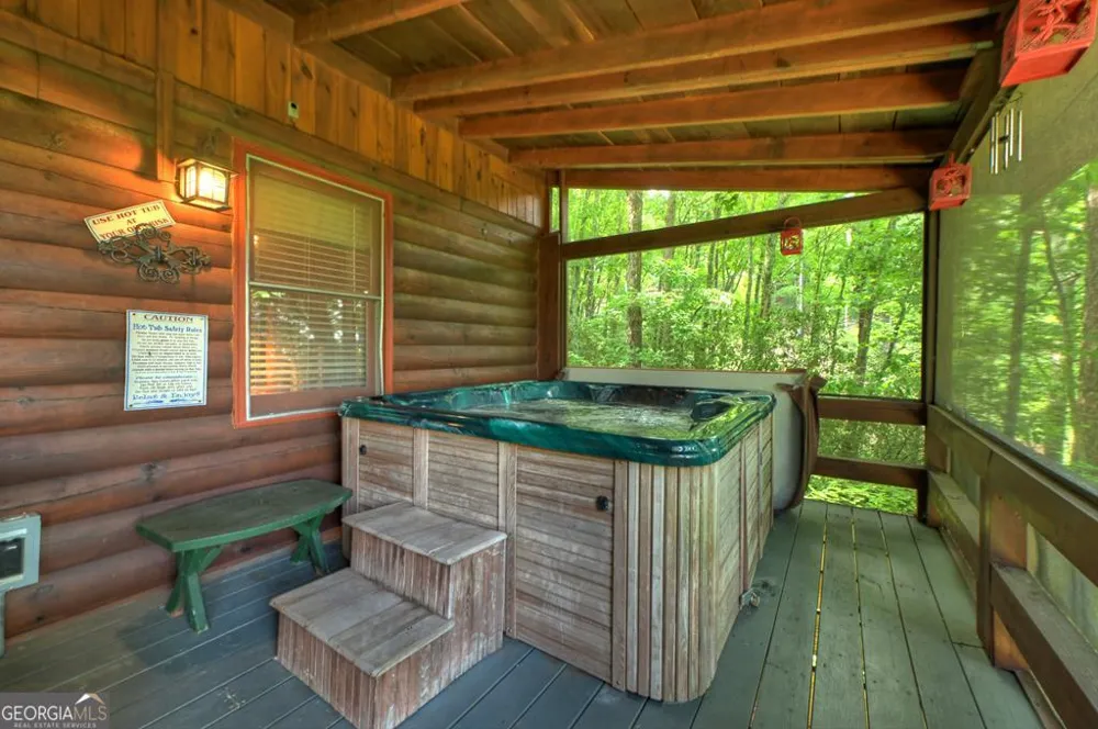 309 Katydid RD Mineral Bluff, GA 30559