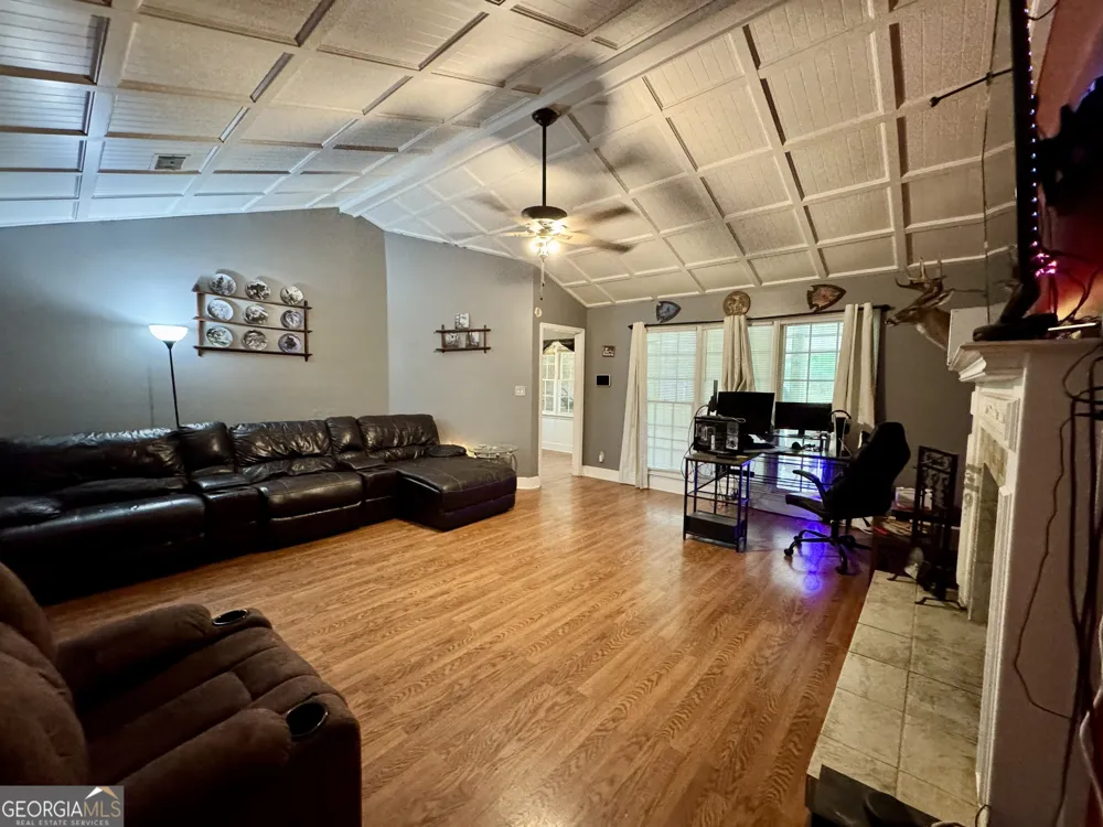 104 Winchester DR Leesburg, GA 31763