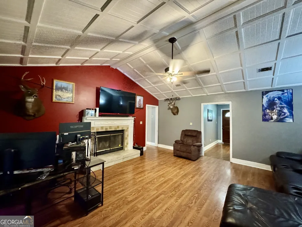 104 Winchester DR Leesburg, GA 31763