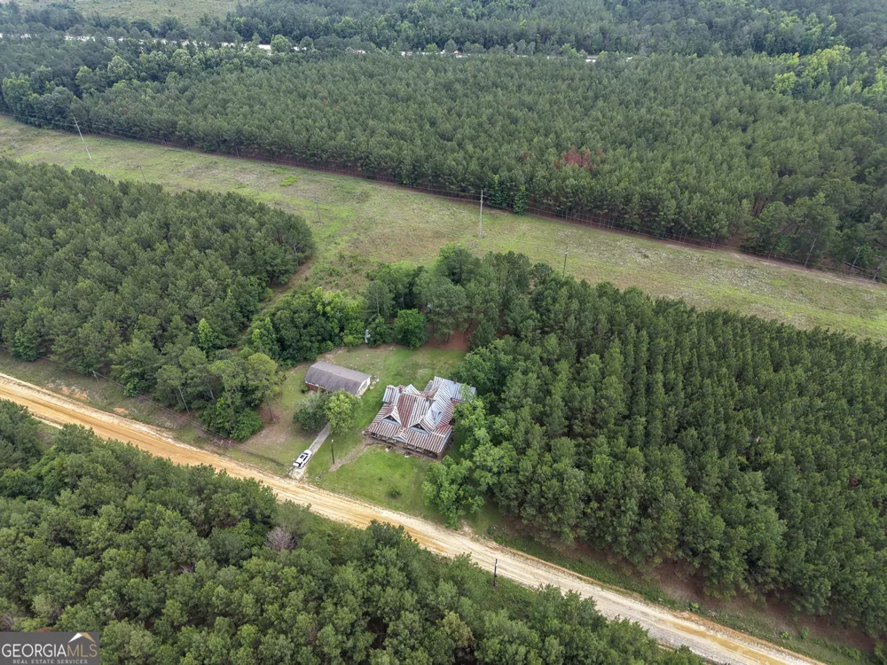 1869 Minter Blue Springs RD Rockledge, GA 30454
