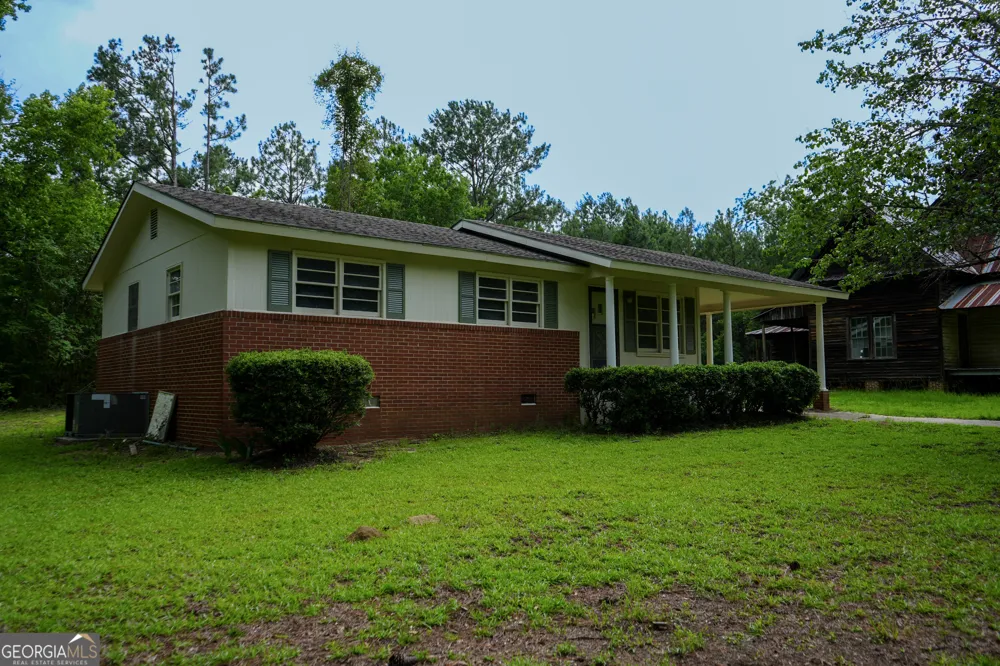 1869 Minter Blue Springs RD Rockledge, GA 30454