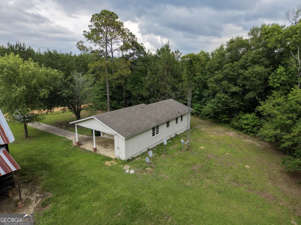 1869 Minter Blue Springs RD Rockledge, GA 30454